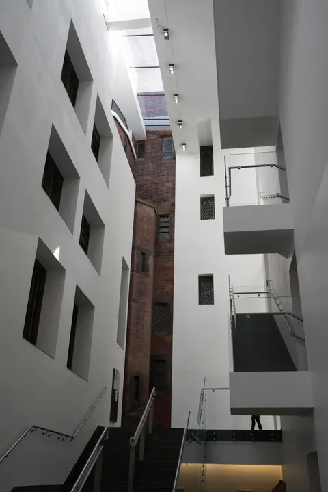 750_0253